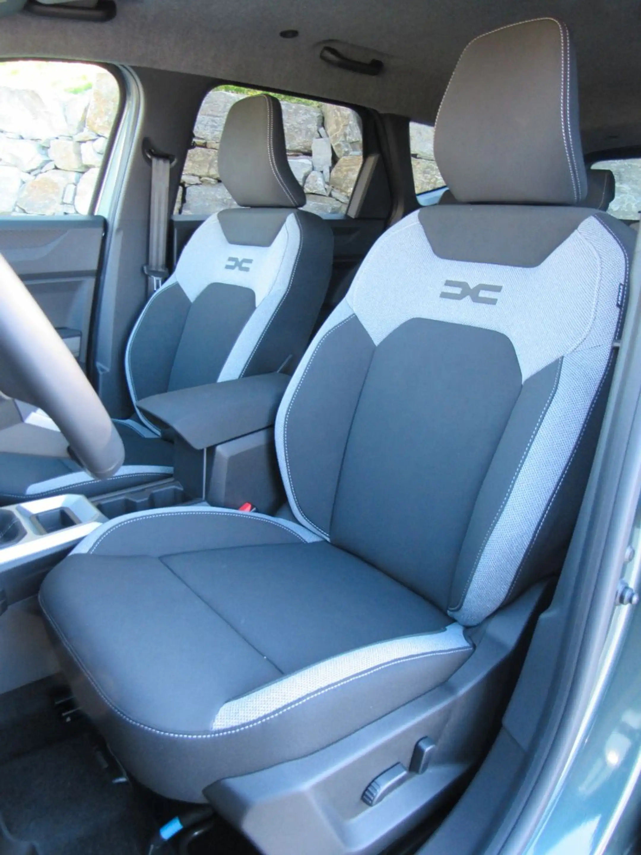 Dacia Bigster TCe 140 Journey Winter+ 3J WG — photo 14