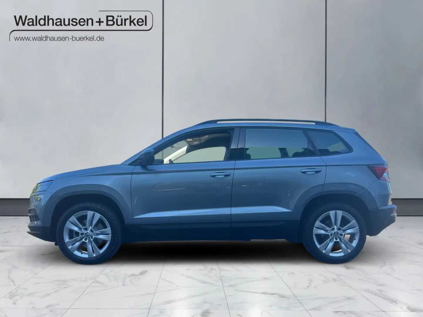 Skoda Karoq 1.5 TSI ACT Style *AHK *NAVI *ALLWETTER Klima Grijs - 2