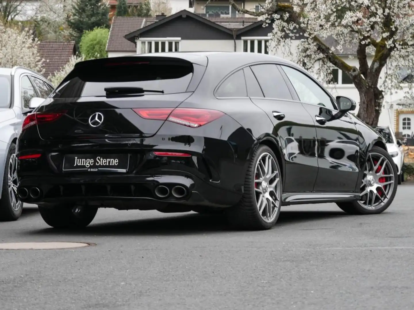 Mercedes-Benz CLA 45 AMG 4M+ SB Aero/Wide/ILS/Burm/360/Night Чорний - 2