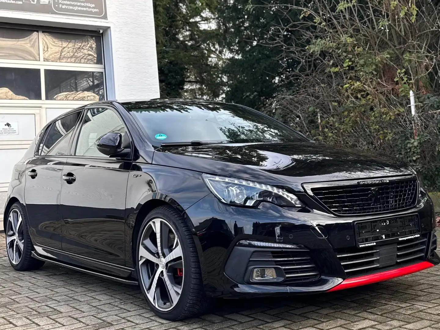 Peugeot 308 GT Line*Panorama*MAXTON DESIGNE*1Hand*Voll Negro - 1