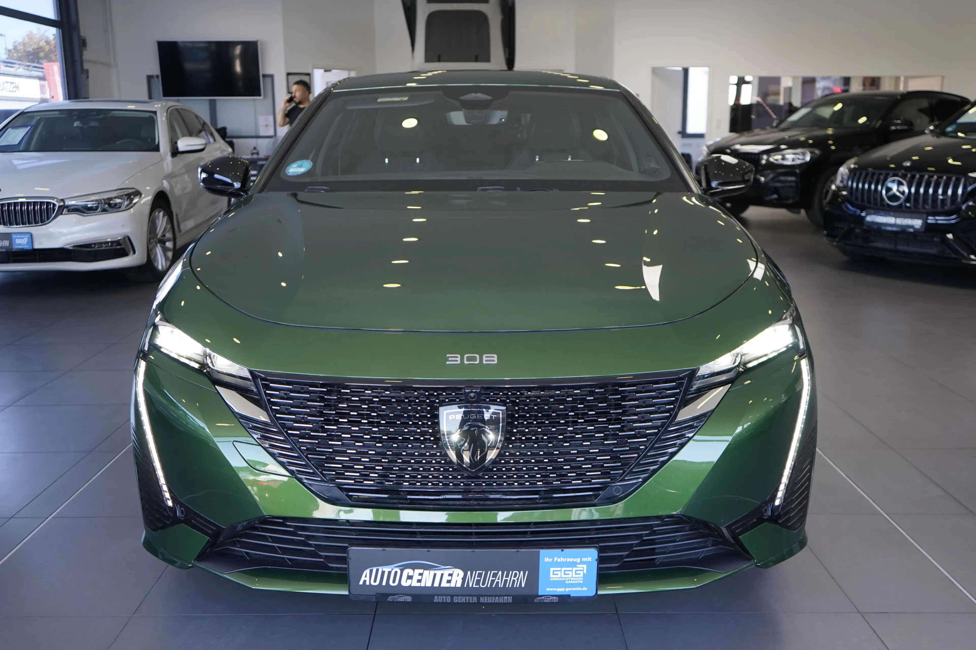 Peugeot 308 GT+NAVI+360°KAMERA+TOT WINKEL+CARPLAY+SUNDSYS — photo 2