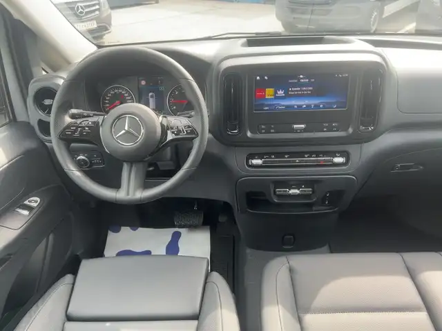 Mercedes-Benz Vito 114 CDI 4x4 Tourer PRO Extralang *RKam* Ansicht 4