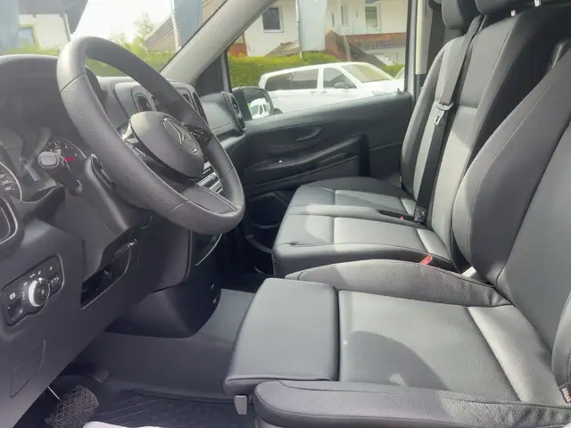 Mercedes-Benz Vito 114 CDI 4x4 Tourer PRO Extralang *RKam* Ansicht 2