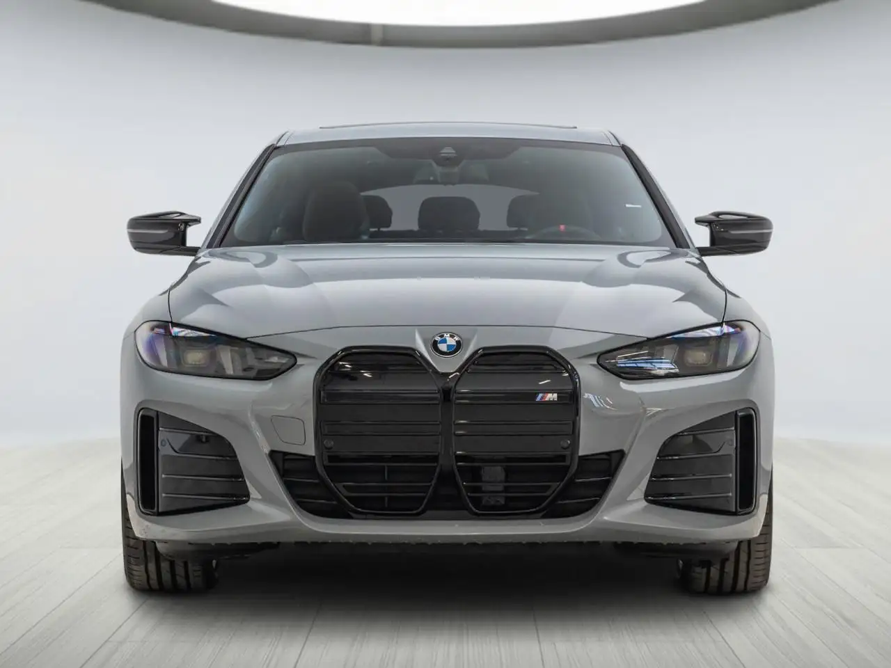 BMW i4 снимка BMW i4