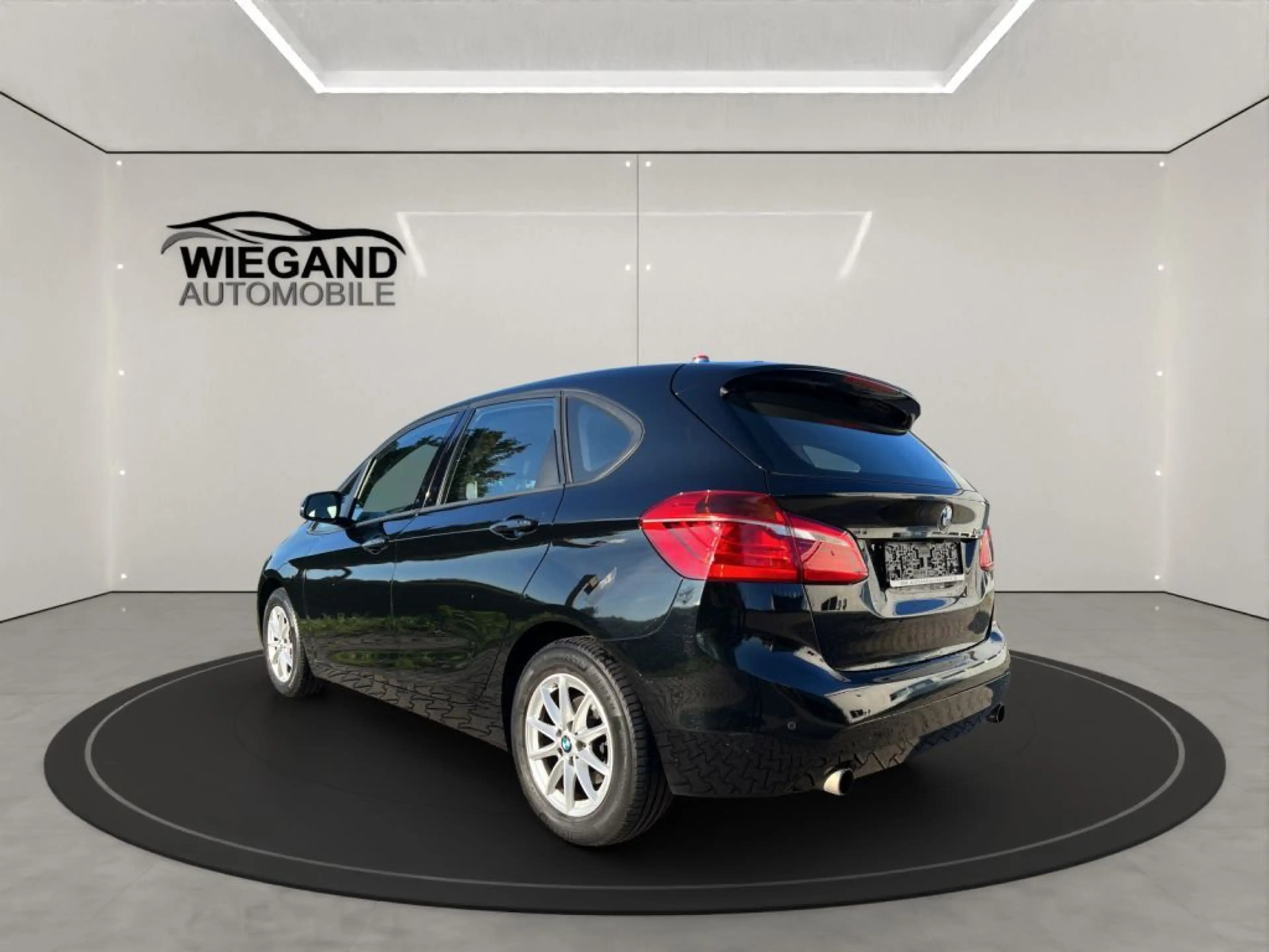 BMW 220 Aut. Advantage+EXPORT+RFK+ — photo 3