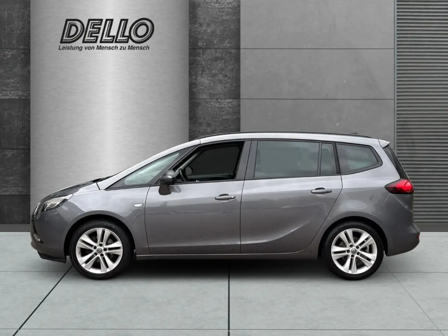Opel Zafira drive 1.4 PDC+Kamera Navi Sitzh. Klimaauto. Grau - 2