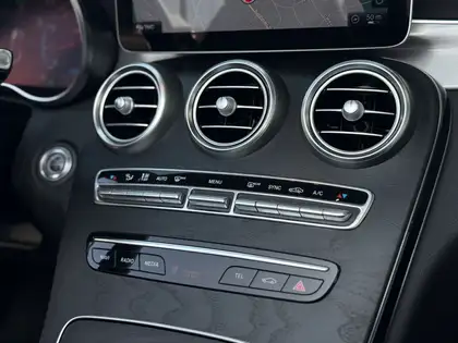 Annonce voiture d'occasion Mercedes-Benz C 200 - CARADIZE
