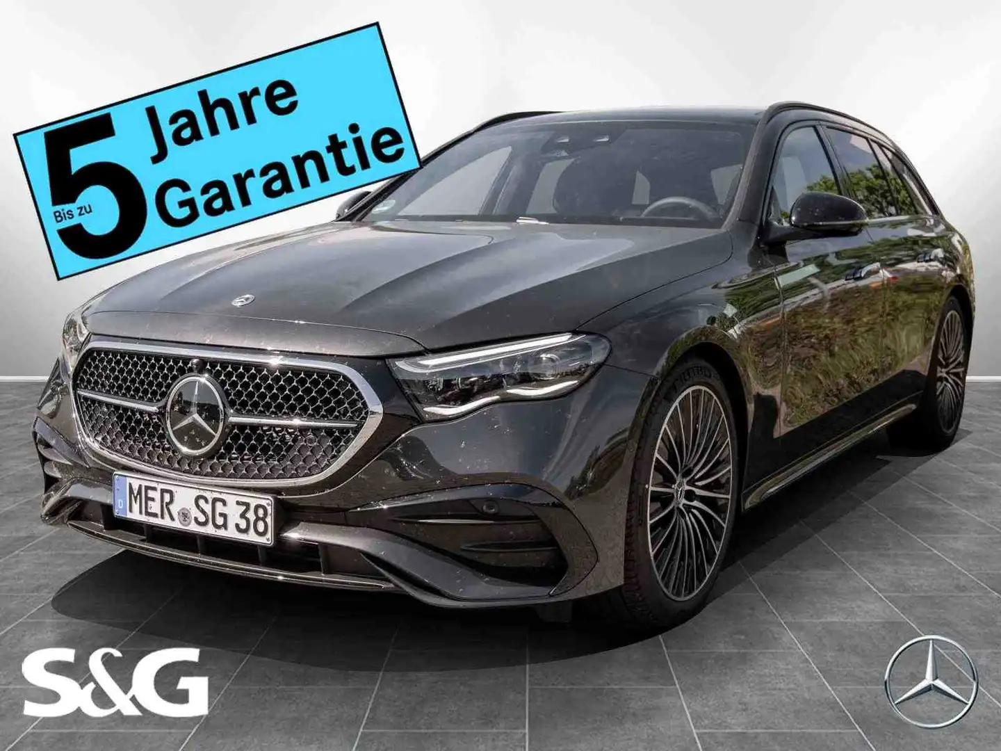 Mercedes-Benz E 220 d T AMG MBUX+360°+Pano+AHK+20+Night+Distr Grau - 1