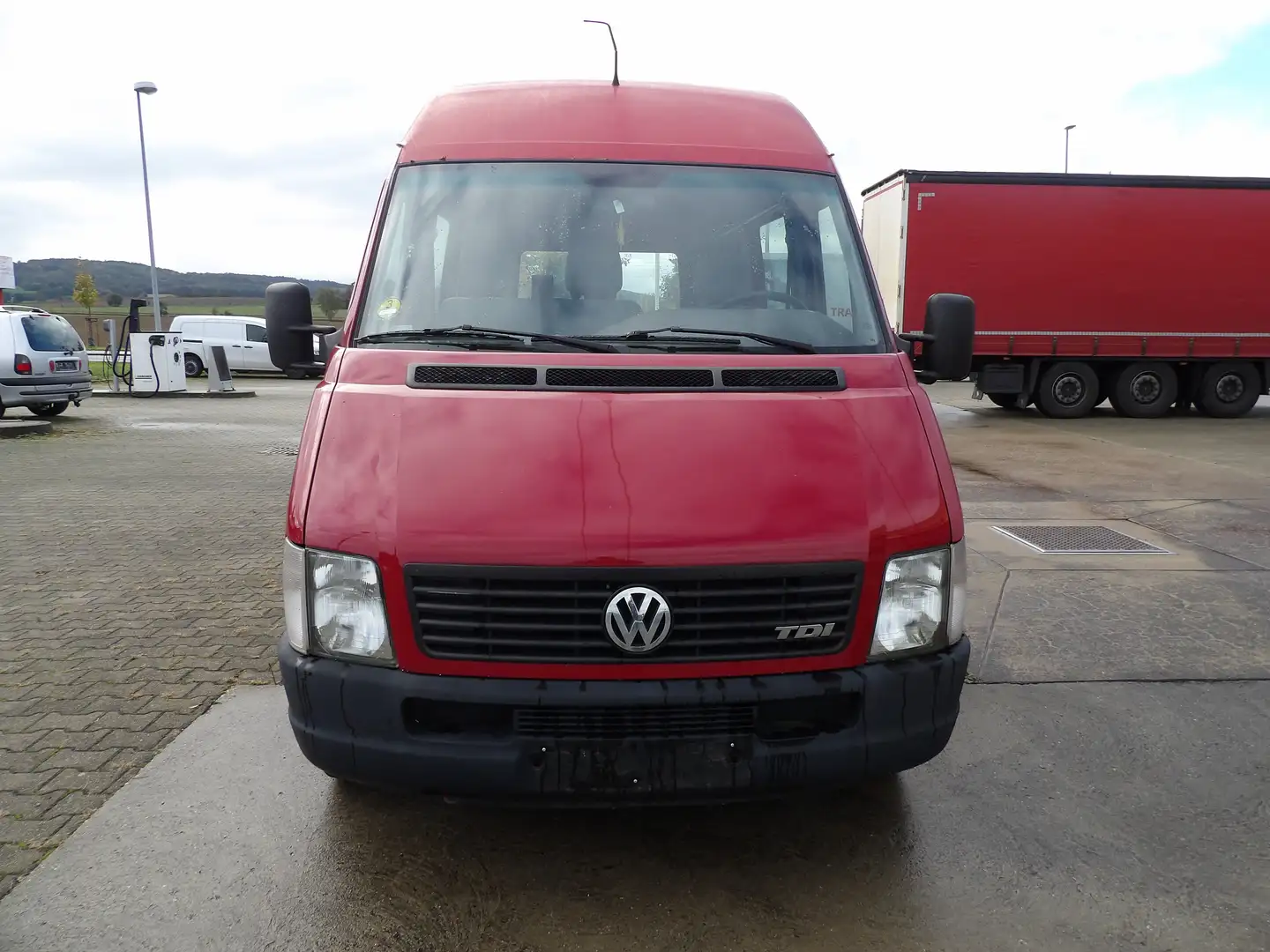 Volkswagen LT 28 Hochraum-Kasten 6 Sitzer AHK Radio HU AU Neu Rot - 2