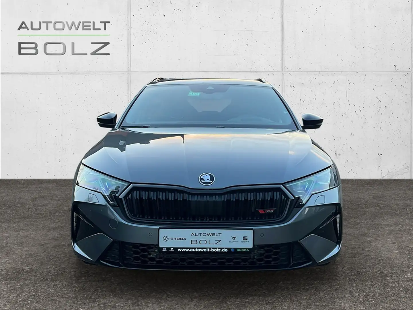 Skoda Octavia RS Combi 2.0 TSI AHK Pano Navi Kamera Ca Grau - 2