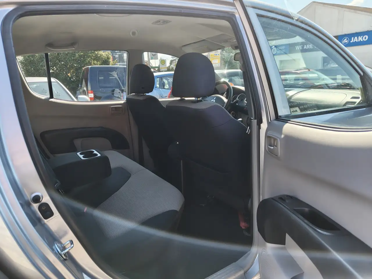 MITSUBISHI L200 136CH - DOUBLE CABINE - 4WD - BVM - ATTELAGE FIXE - 128.500 KMS