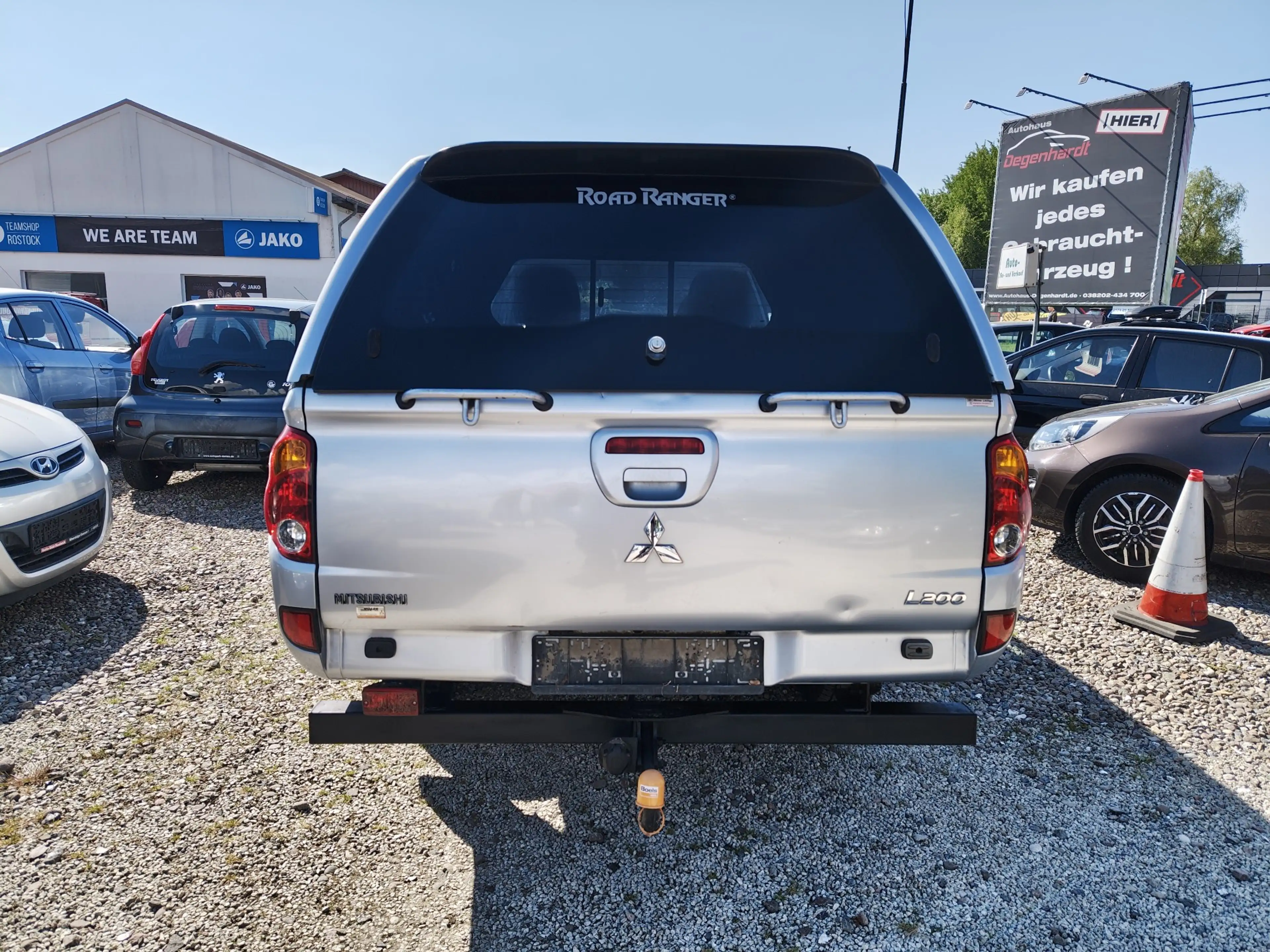 Mitsubishi L200 Inform Doppelkabine 4WD — photo 4