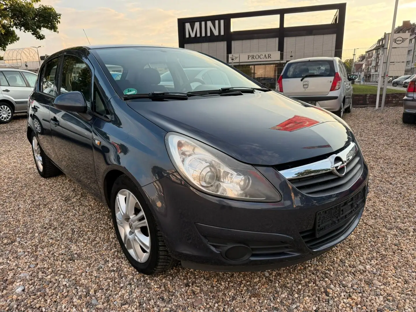 Opel Corsa 1.2  Edition Azul - 2