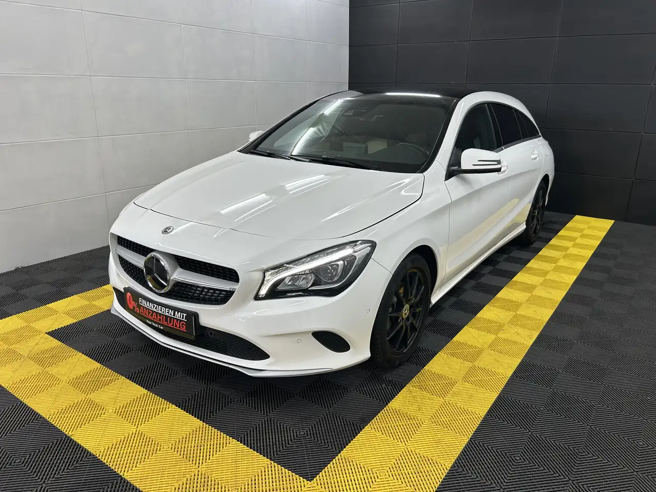 Mercedes-Benz CLA 220