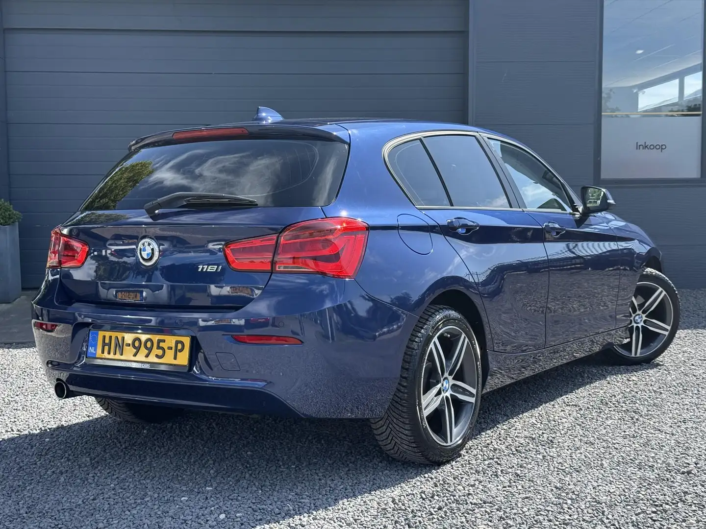 BMW 118 1-serie 118i EDE Corporate Lease Essential 2eEigen Mavi - 2