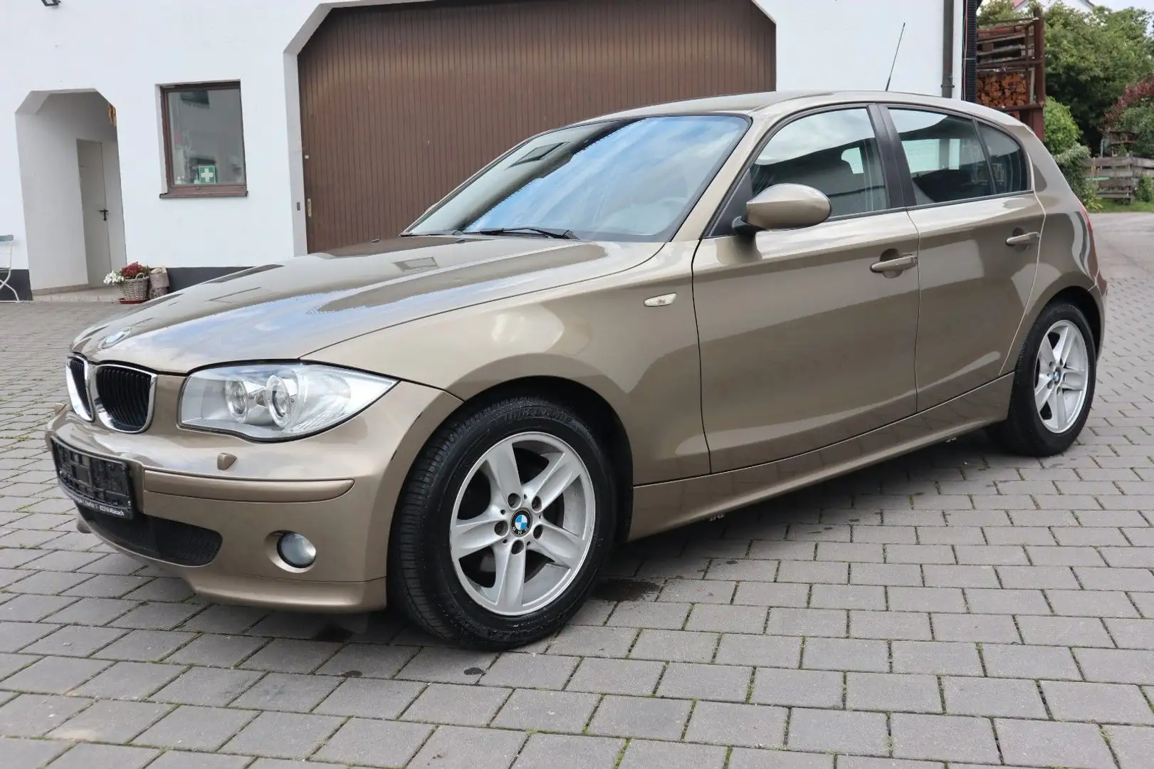 BMW 116 i 68tkm Xenon Sitzh. - Steuerkette&TÜV NEU Altın - 1