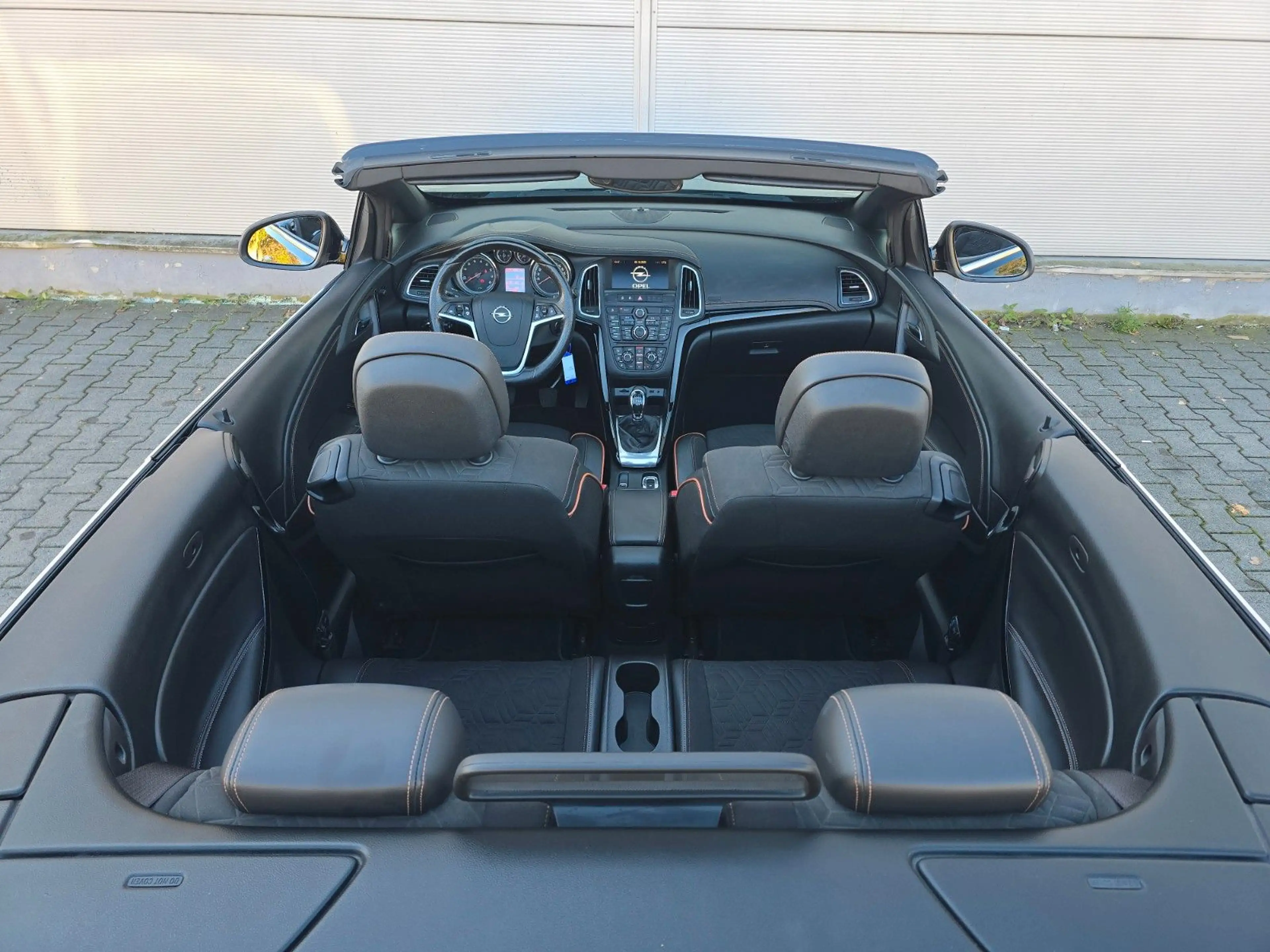 Opel Cascada Innovation — photo 11