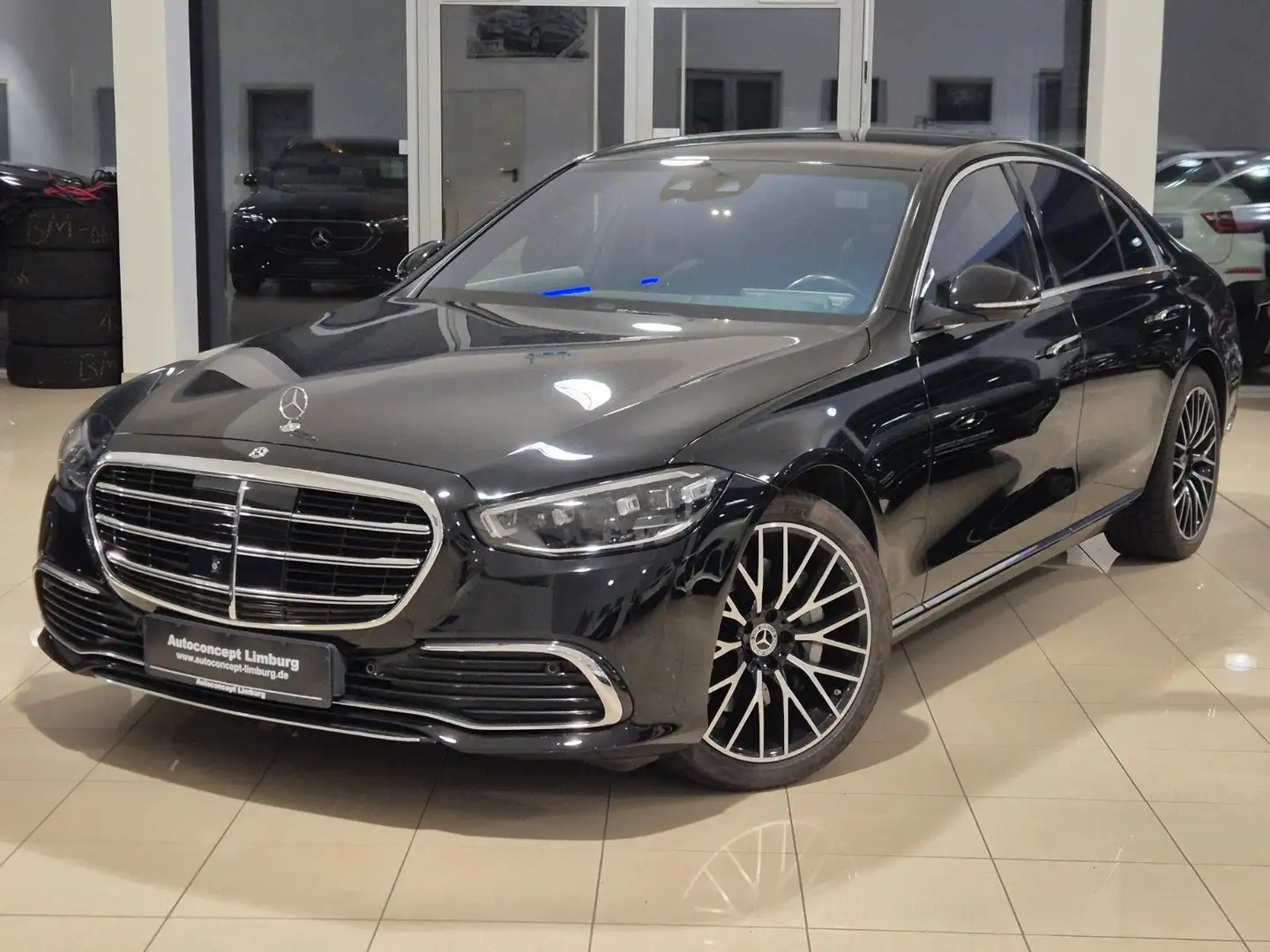 Mercedes-Benz S 350 d,HUD,Burmester,3dTacho,19Zoll Schwarz - 1