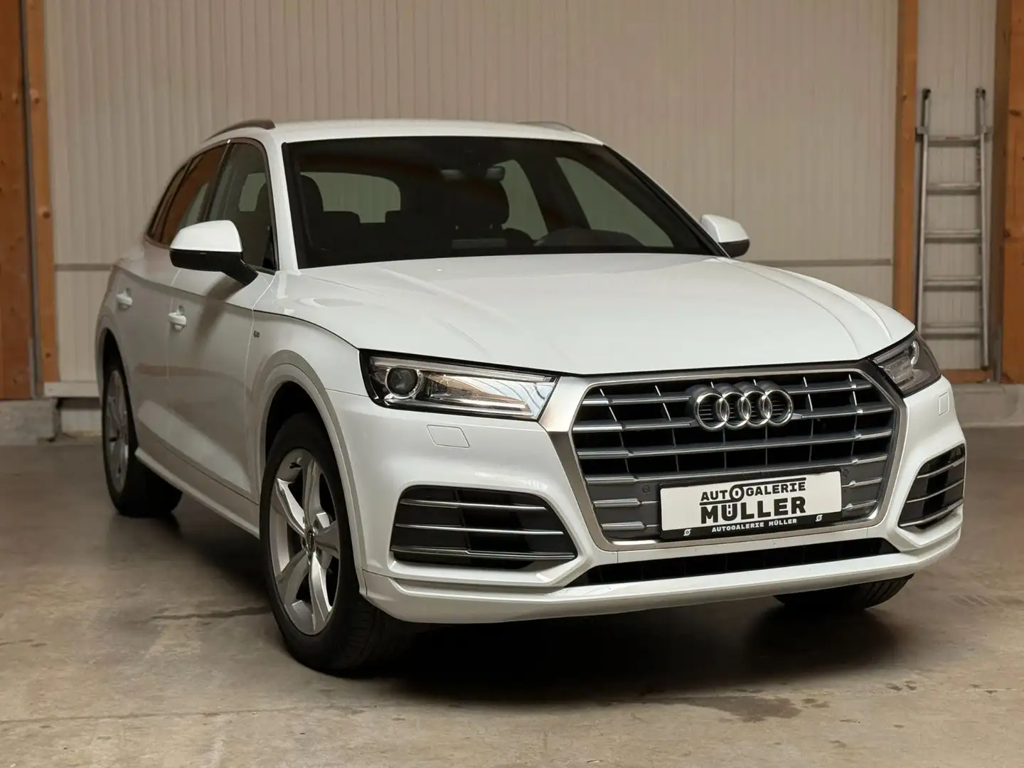 Audi Q5 35 TDI S-Line °AHK°NAVI°XENON°KEYLESS° Blanc - 1
