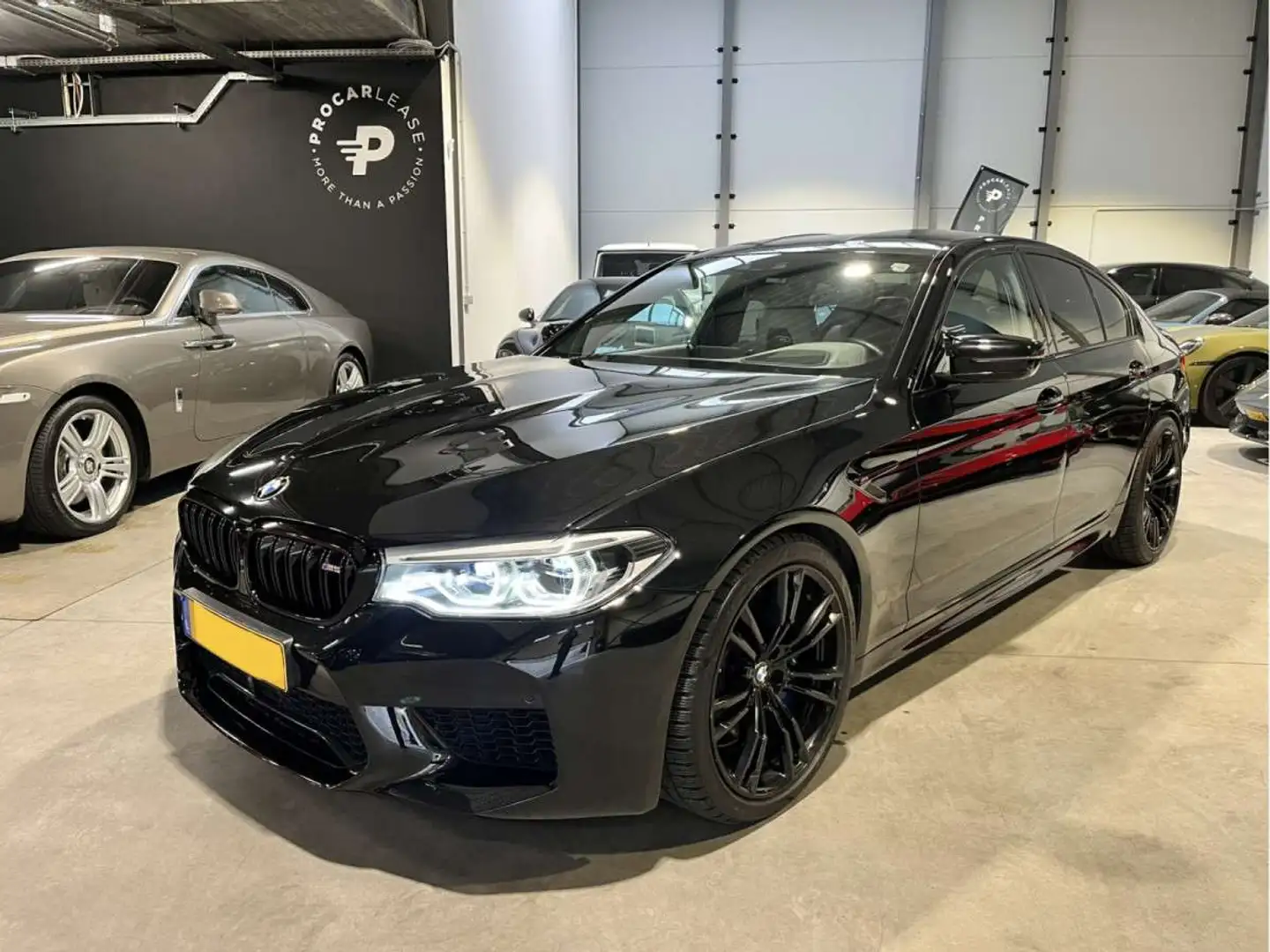 BMW M5 M5 COMPETITION 4.4 V8 BI-TURBO Noir - 1