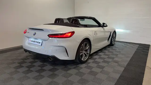 BMW Z4 view 2