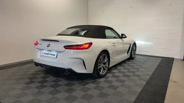 BMW Z4 view 22