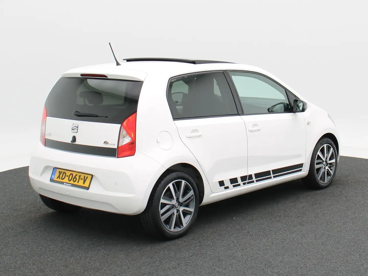 SEAT Mii 1.0 FR | Panoramadak | Airco | Cruise Control | Bl Wit - 2