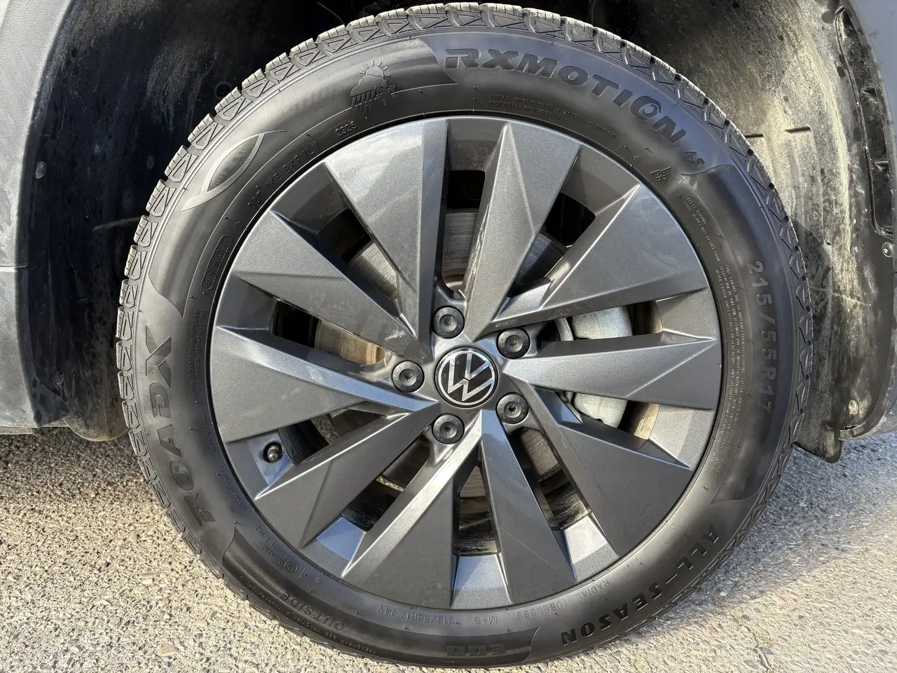 Volkswagen Taos снимка Volkswagen Taos