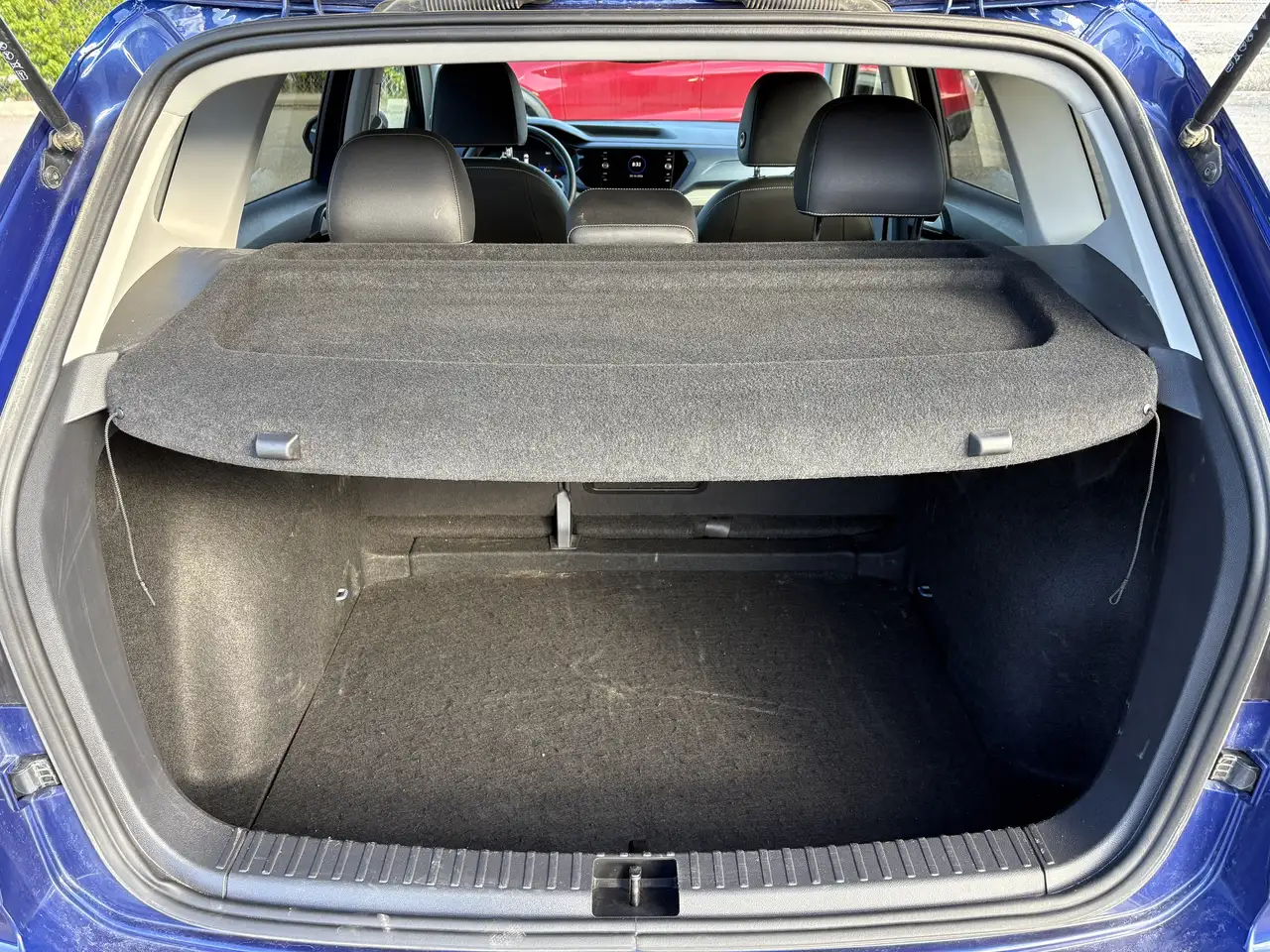 Volkswagen Taos снимка Volkswagen Taos