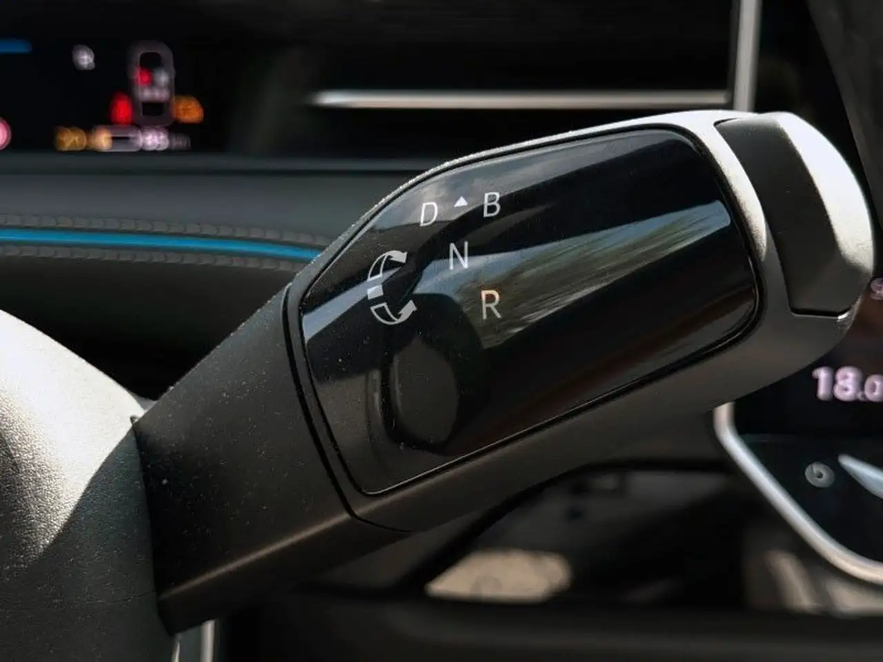 Volkswagen ID.7 Pro 210 kW, миниатюра 15