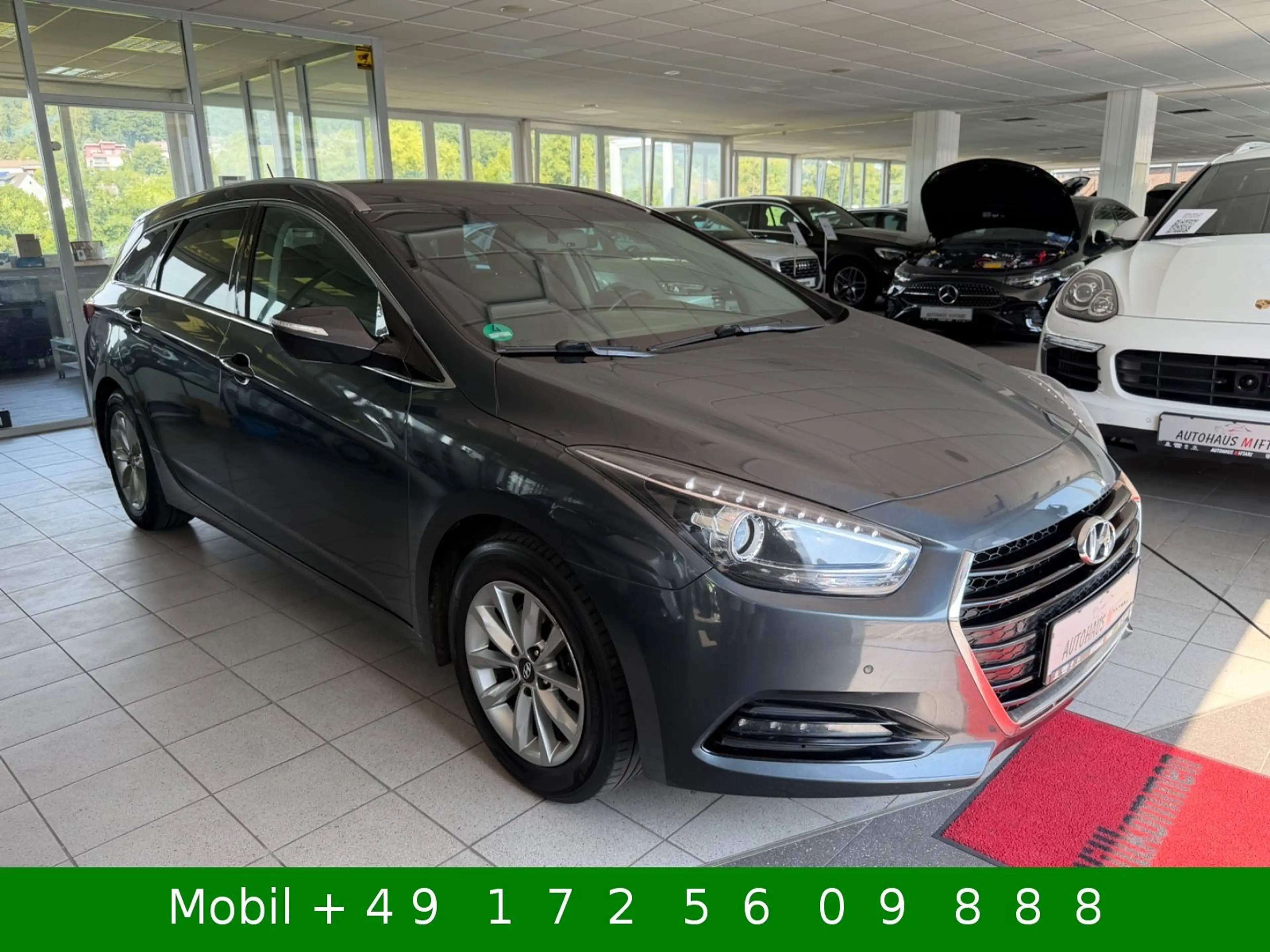 Hyundai i40 cw blue Trend Klimaa PDC LED 8-Fach-bereift — photo 3