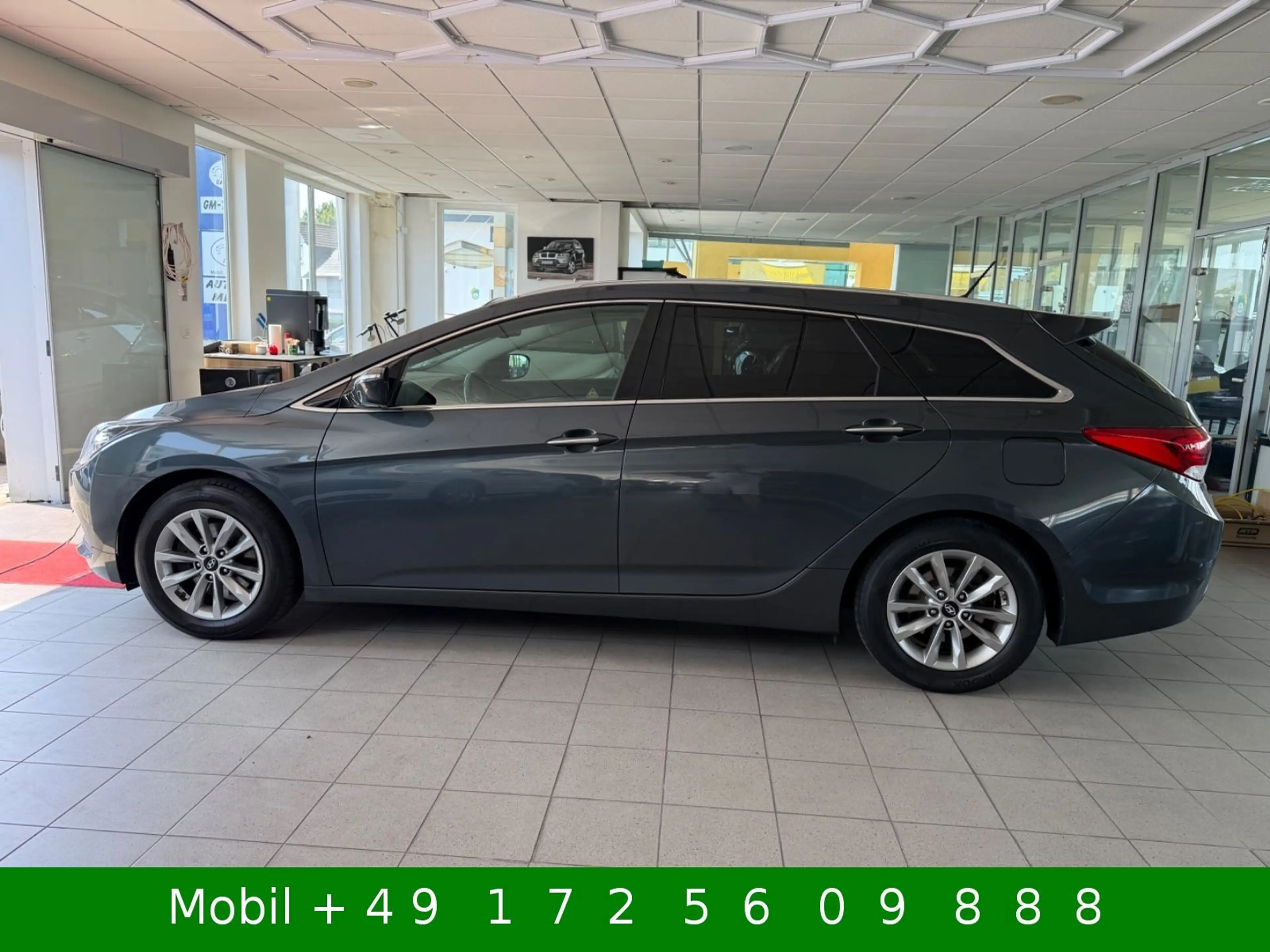 Hyundai i40 cw blue Trend Klimaa PDC LED 8-Fach-bereift — photo 6