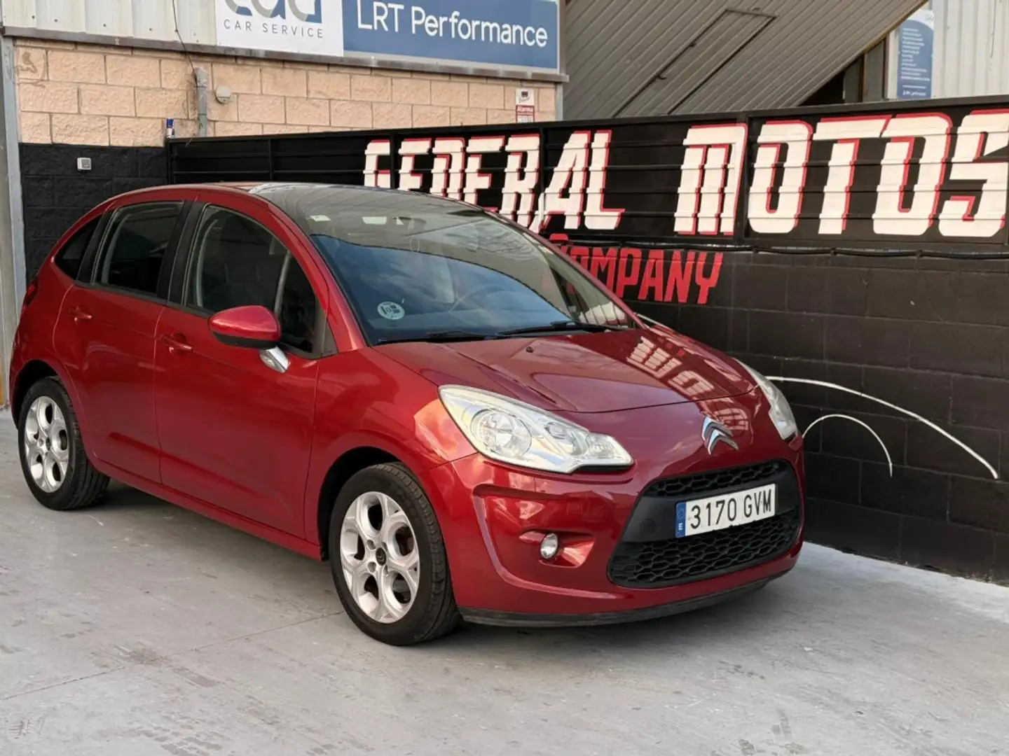 Citroen C3 1.4HDI Exclusive Burdeos - 1