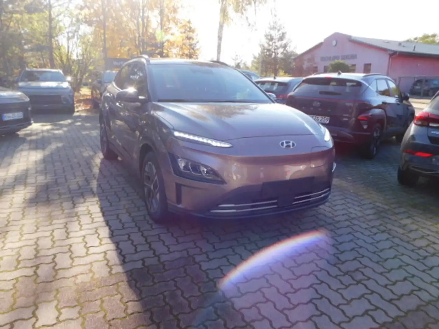 Hyundai KONA Kona Trend Elektro 2WD Bronzová - 2