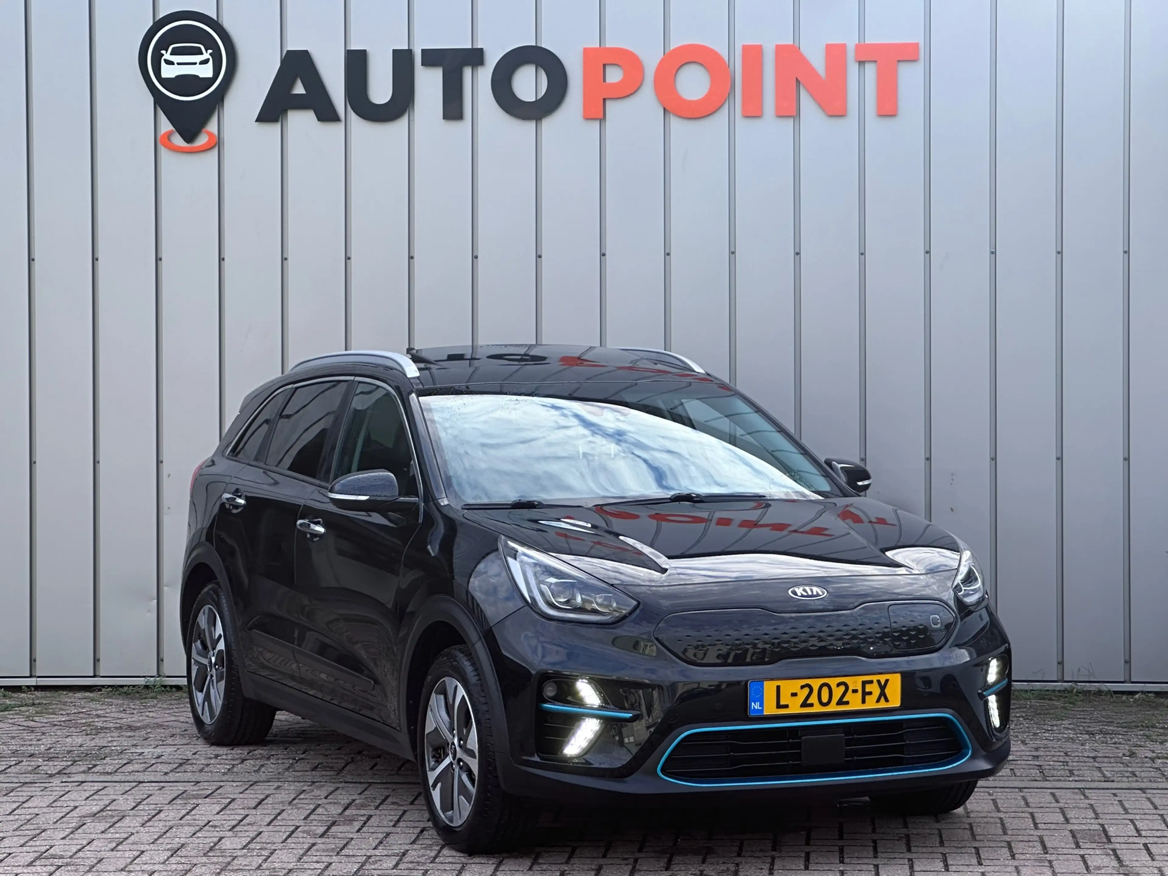 Kia e-Niro ExecutiveLine 64 kWh PANO SOH 100% FASE 3 WARMTEPO — photo 8