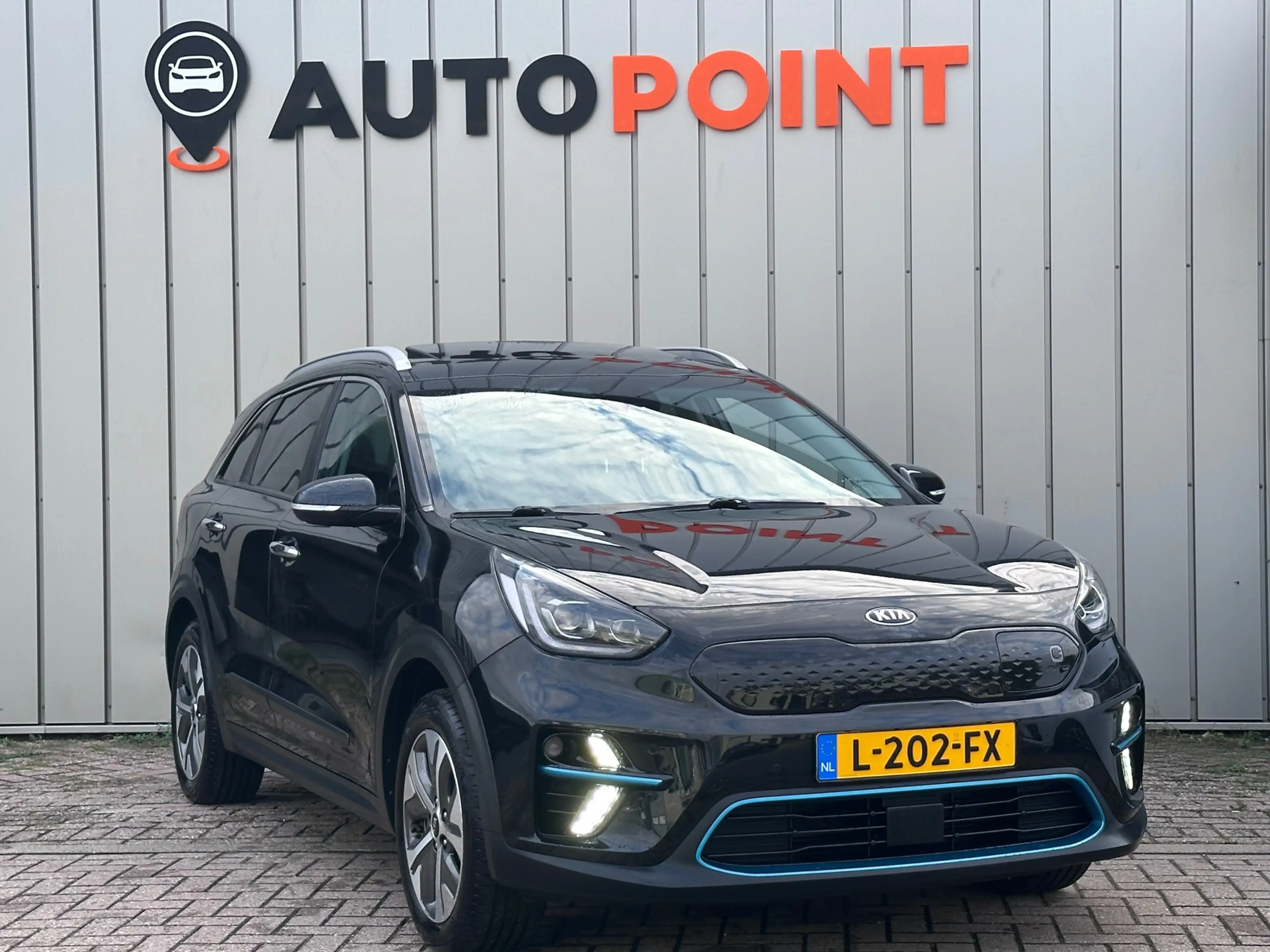 Kia e-Niro ExecutiveLine 64 kWh PANO SOH 100% FASE 3 WARMTEPO — photo 7