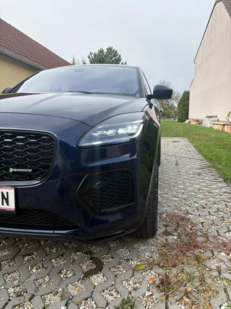 Jaguar E-Pace E-Pace 2.0I4 P250 R-Dynamic HSE AWD Aut. R-Dynamic Blau - 2