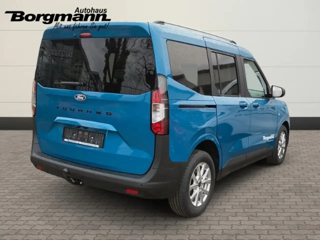 Ford Tourneo Courier Titanium 92 KW (125 PS) AUTOMATIK und AHK 4