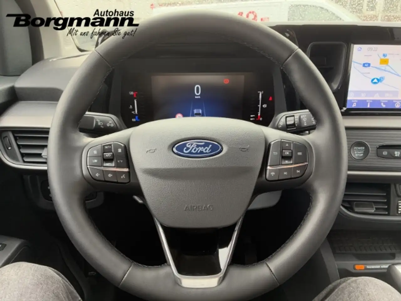 Ford Tourneo Courier Titanium 92 KW (125 PS) AUTOMATIK und AHK 12