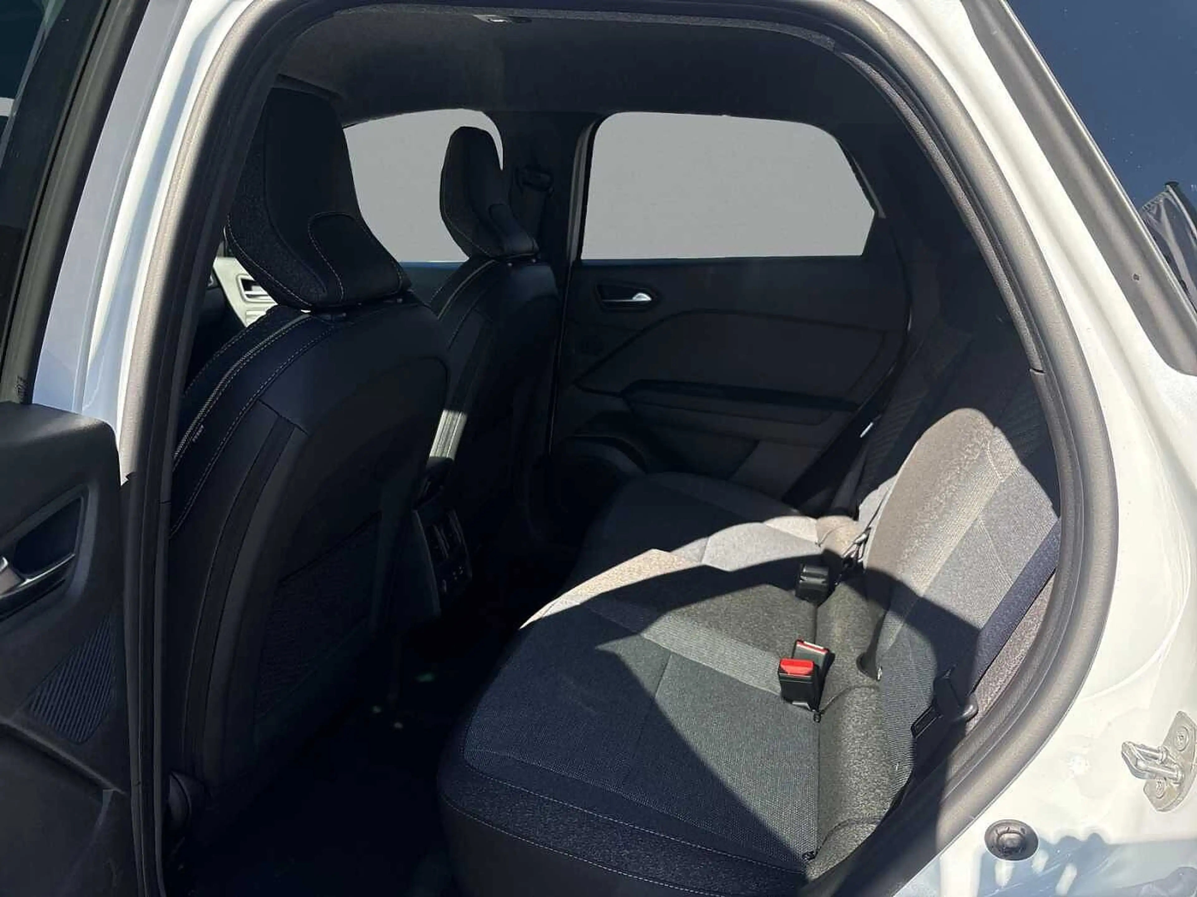 Renault Symbioz Techno MH140 EDC PDC + Kamera SHZ el. Heckklappe — photo 3