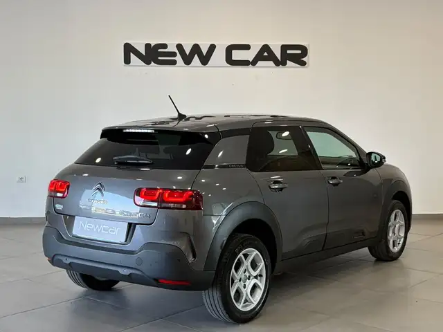 Citroen C4 Cactus view 7