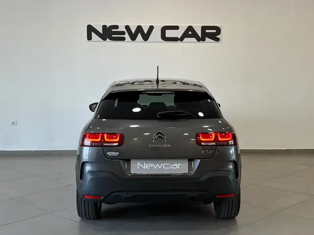 Citroen C4 Cactus view 8