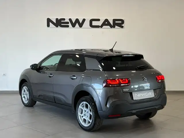 Citroen C4 Cactus view 9