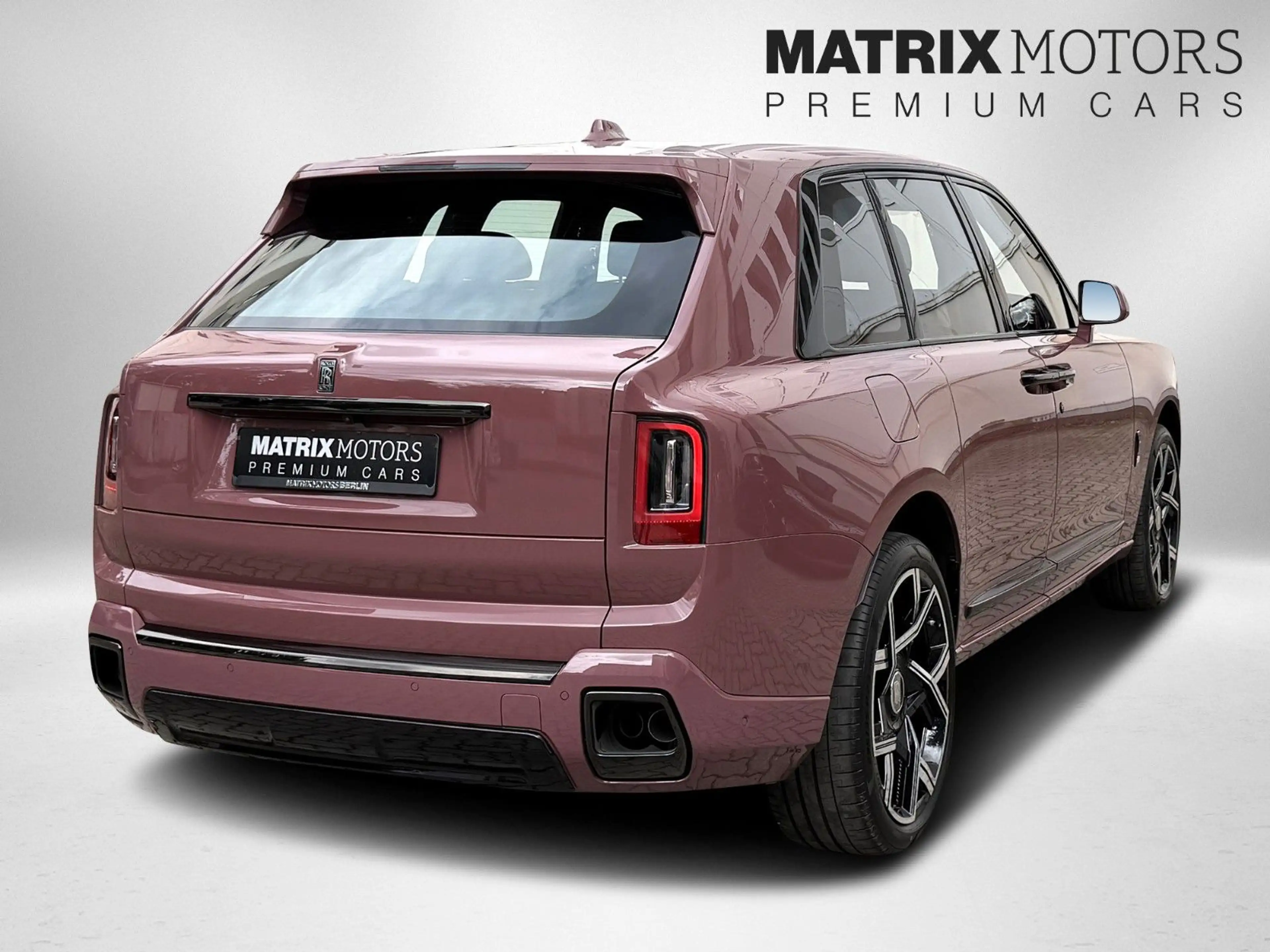 Rolls-Royce Cullinan Black Badge Series II 23" Lounge Seats — photo 2