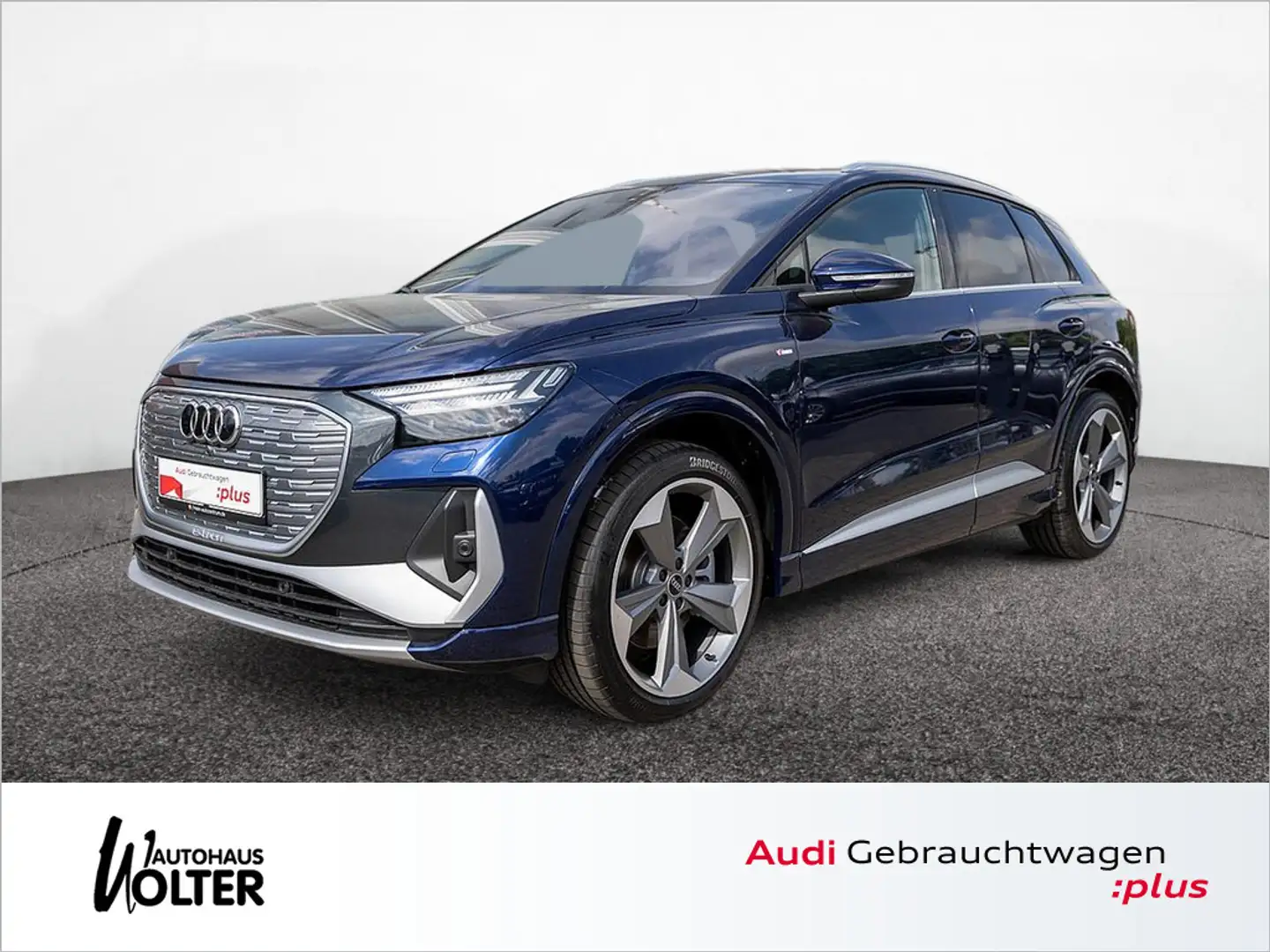 Audi Q4 e-tron 45 e-tron quattro AHK SONOS MATRIX Blau - 1