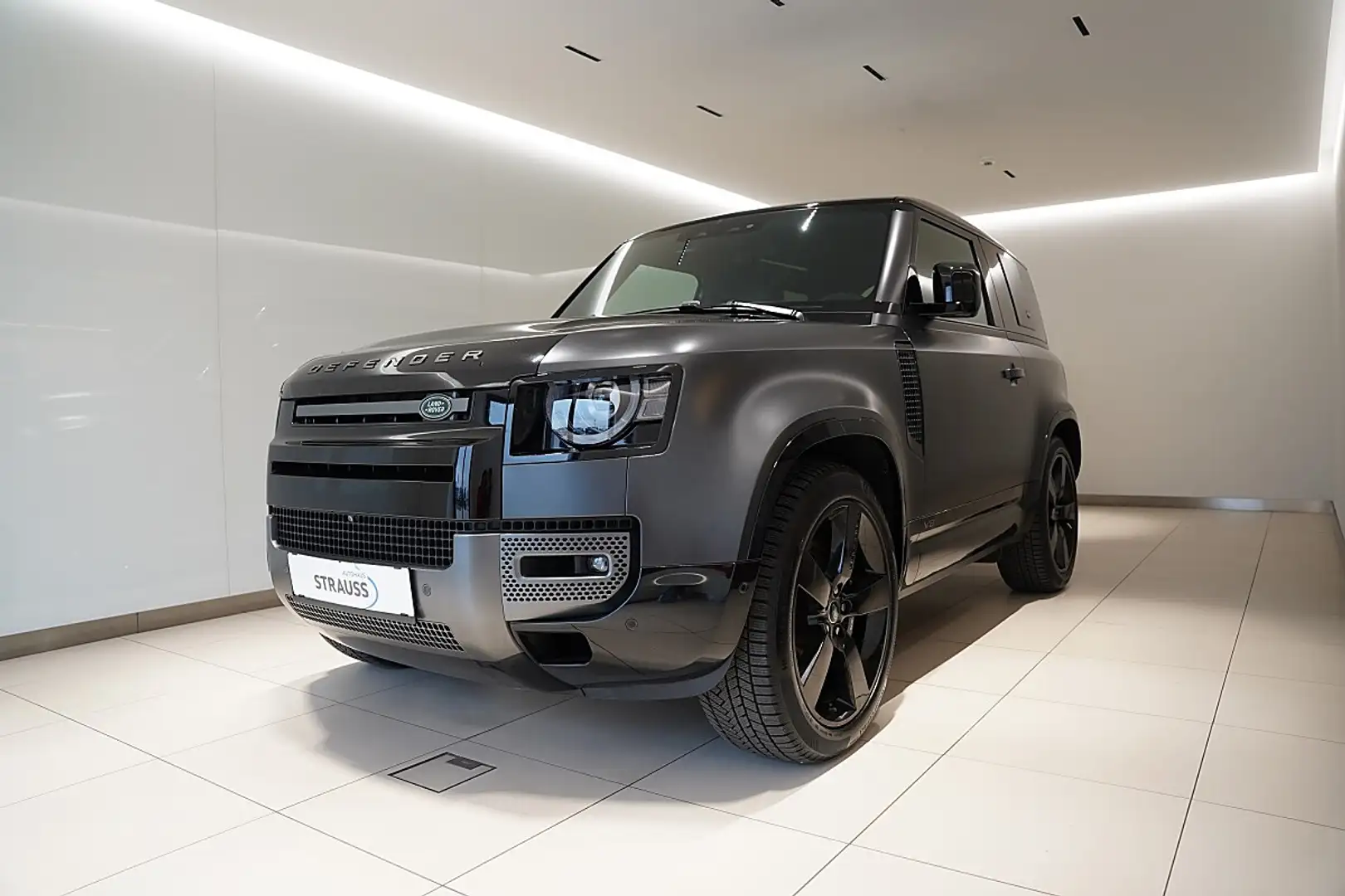 Land Rover Defender 90 Carpathian Edition V8 P525 AWD Aut. Grau - 2