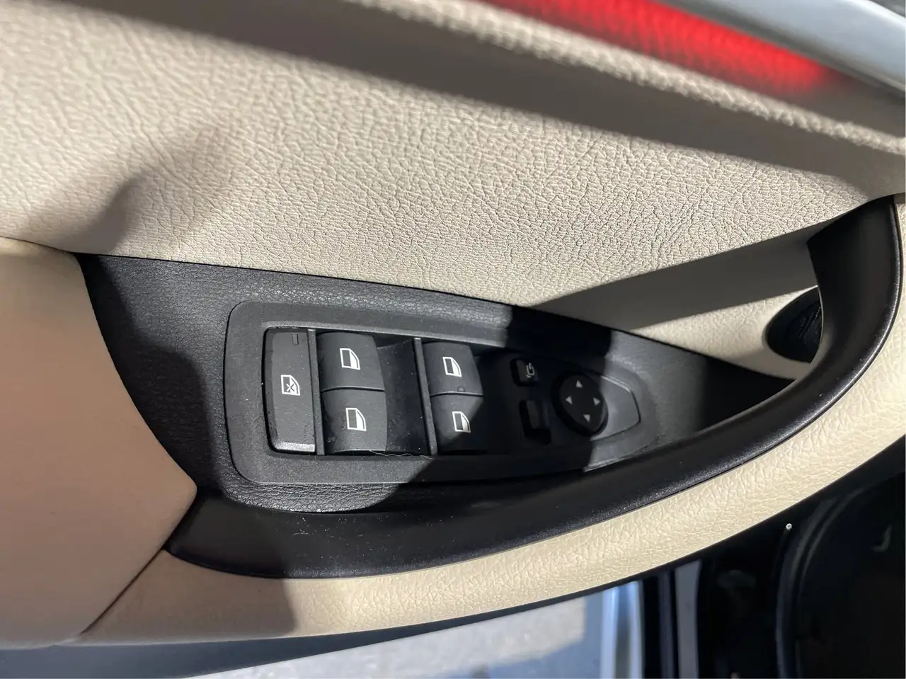 BMW X1 снимка BMW X1