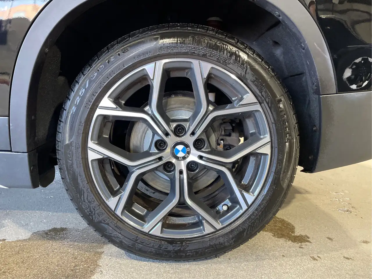 BMW X1 снимка BMW X1