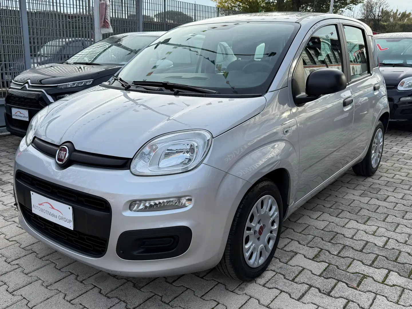 Fiat Panda Panda 1.0 hybrid Easy PROMO FINANZIAMENTO Silber - 2