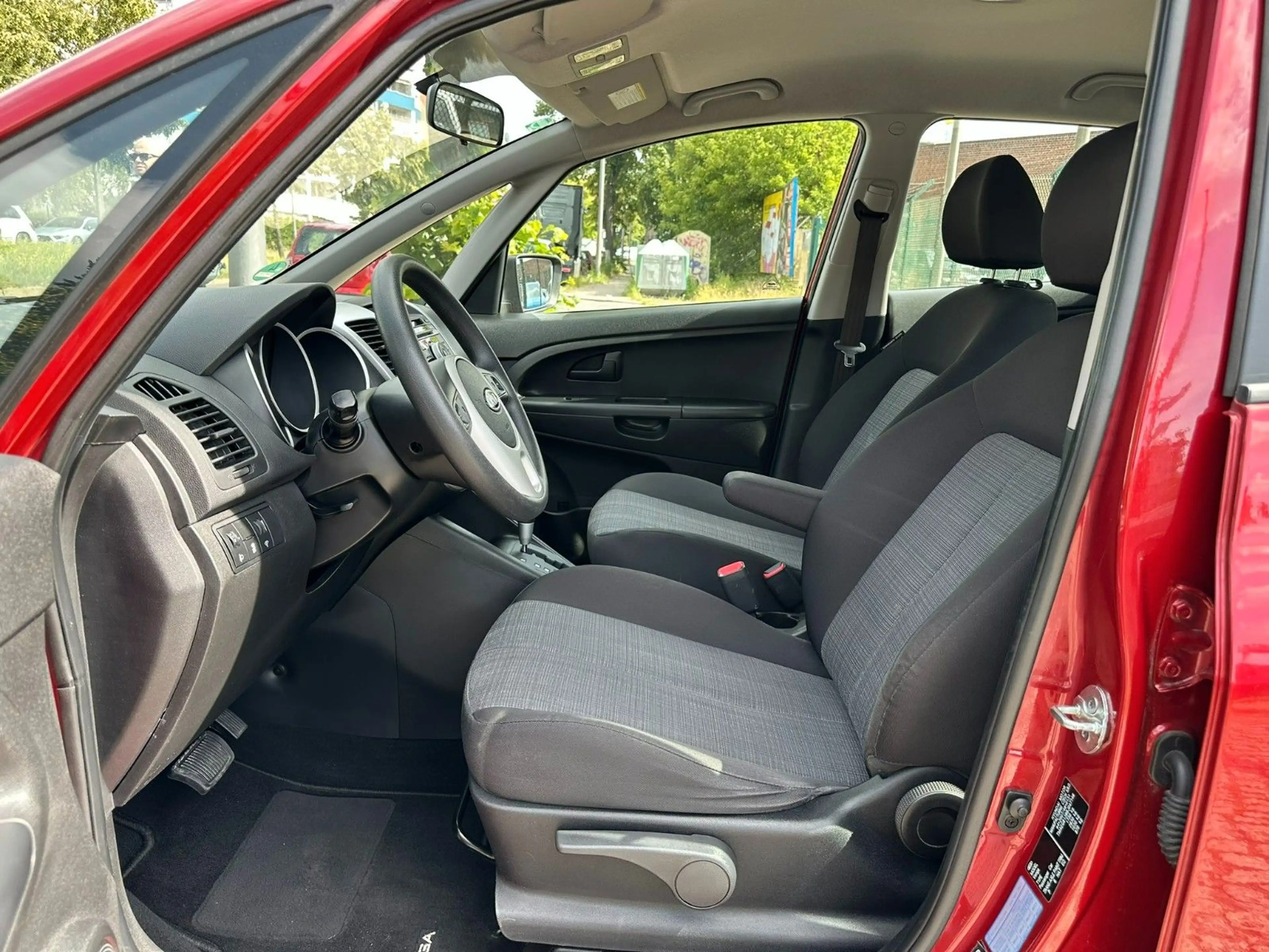 Kia Venga Vision Automatik — photo 7